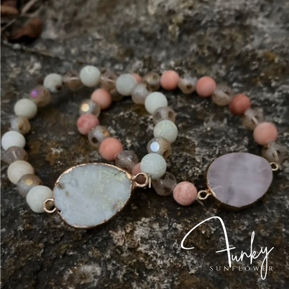 OUT OF STOCK Stone Beaded Bracelet - Picture 5 of 6